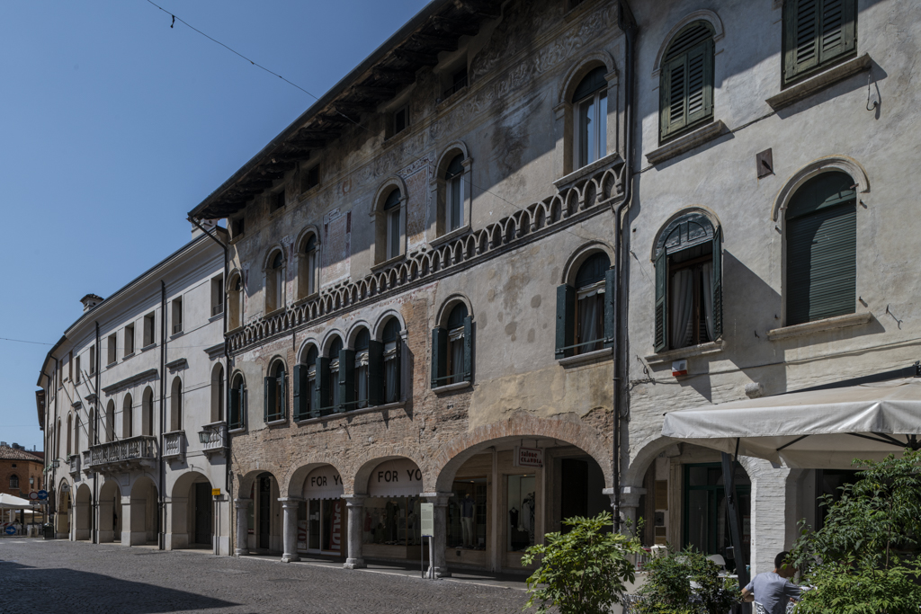 Palazzo Mantica Cattaneo