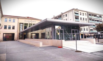 Sala polifunzionale in piazza Maestri del Lavoro